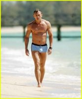 daniel-craig-speedo12.jpg