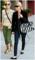 celebrity-handbags-nicky-hilton.jpg