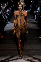 givenchy-aw12-paris-1087-744509748_full.jpg