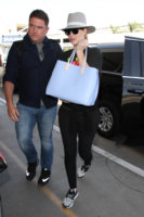 Iggy Azalea is seen at LAX on April 27, 2016..jpg