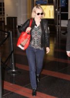 Rachel McAdams touches down in Washington DC on April 29, 2016 f.jpg