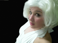 marilyn2.gif