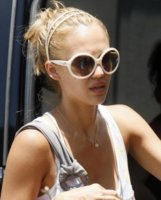 Jessica Alba Salvatore Ferragamo FE2149 Sunglasses in Bone.jpg