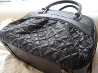 more handbags 011.jpg