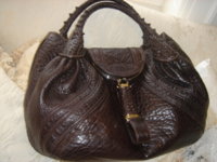 more handbags 021.jpg