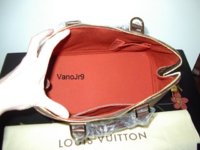 purseblog2.JPG