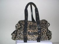 (50) Betsy Johnson Weekender Bag - 195.JPG