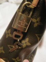 MOre LV Pics 001_Small.jpg