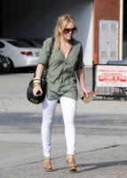 Grabbing_Some_Coffee_in_Toluca_Lake__June_03__2010.jpg