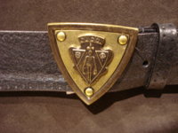 $159 men's black leather belt with crest buckle 002.jpg