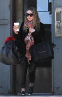 olsen style Boy friend look.jpg