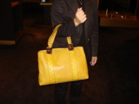 $749 Bamboo bar med ew tote yellow leather 001.jpg