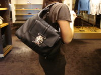$949 G coin med hobo cellarius black leather 002.jpg