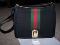 Gucci purse 001.jpg