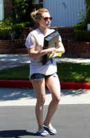 Going_to_her_Mom__s_House__July_24__2010.jpg