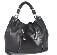 MICHAEL KORS Tonne Hobo, Black.jpg