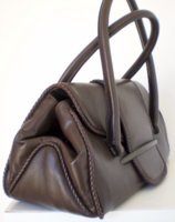 bottegadarkbrownleatherbag2.jpg