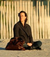 1288290088_alanis-lg.jpg