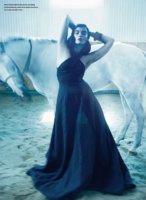 elle canada dec 2010_2.jpg