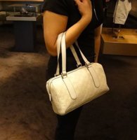 $539 Ivory Medium Guccissima Leather Boston 3.jpg