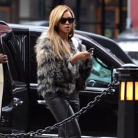beyonce-111810-2.jpg