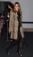 Carine_Roitfeld_At_New_York_Fashion_Week_Spring_2011_leopard_coat.jpg