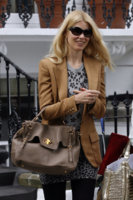 claudia-schiffer-and-dolce-and-gabbana-mdg6060-501-sunglasses-gallery.jpg