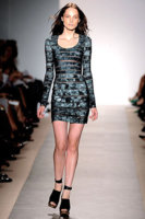 herve-leger-spring-2010-rtw-longsleeve-teal-mini-dress-profile.jpg