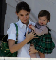 Katie Holmes.jpg