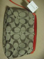 coach geranium wristlet8.jpg