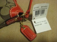 coach geranium wristlet6.jpg