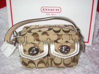 du_dou-img600x450-coach1751_front.jpg