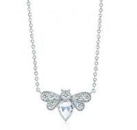 afa16ff51764b8cb67fdc25a811c0949.image.306x290.Tiffany-Garden-Bee-Pendant.jpg