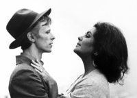 DAVID-BOWIE-AND-ELIZABETH-TAYLOR-LOS-ANGELES-1975-III-2-C30562.jpg