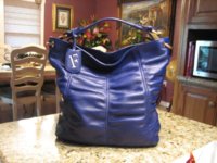 furla_thalia_hobo_acai_berry_1.jpg