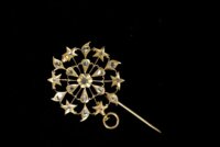 brooch.jpg