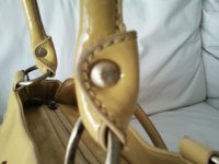 grommetonhandle.jpg