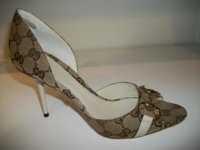 132461 F40K0 9761 $329 (8, 8.5, 9, 9.5).jpg