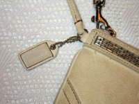 WhiteSuedeWristlet004.jpg
