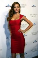 Miranda-Kerr-in-Herve-Leger-Red-Dress-201x300.jpg