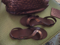 Cu-Ayers-sandals.png