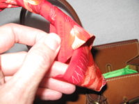 wrap a handle with a twilly 016.JPG