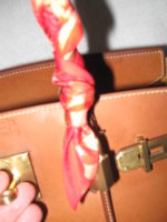 wrap a handle with a twilly 020.JPG