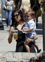 FP_7513849_Kardashian_Kourtney_FP1_062511-481x661.jpg