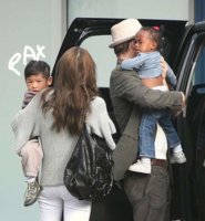Angelina and Brad.jpg