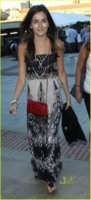 camilla-belle-coldplay-concert-01.jpg