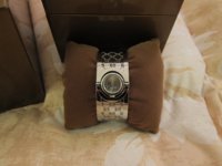 Gucci Twirl Watch 2.jpg