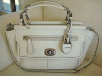 Pinnacle Leather Louisa (Parchment) #18973.JPG