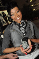 monica-and-alexander-mcqueen-skull-scarf-gallery.jpg