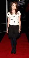 31965_Emma_Roberts_Celebrity_City_From_2008_31516_123_215lo.jpg